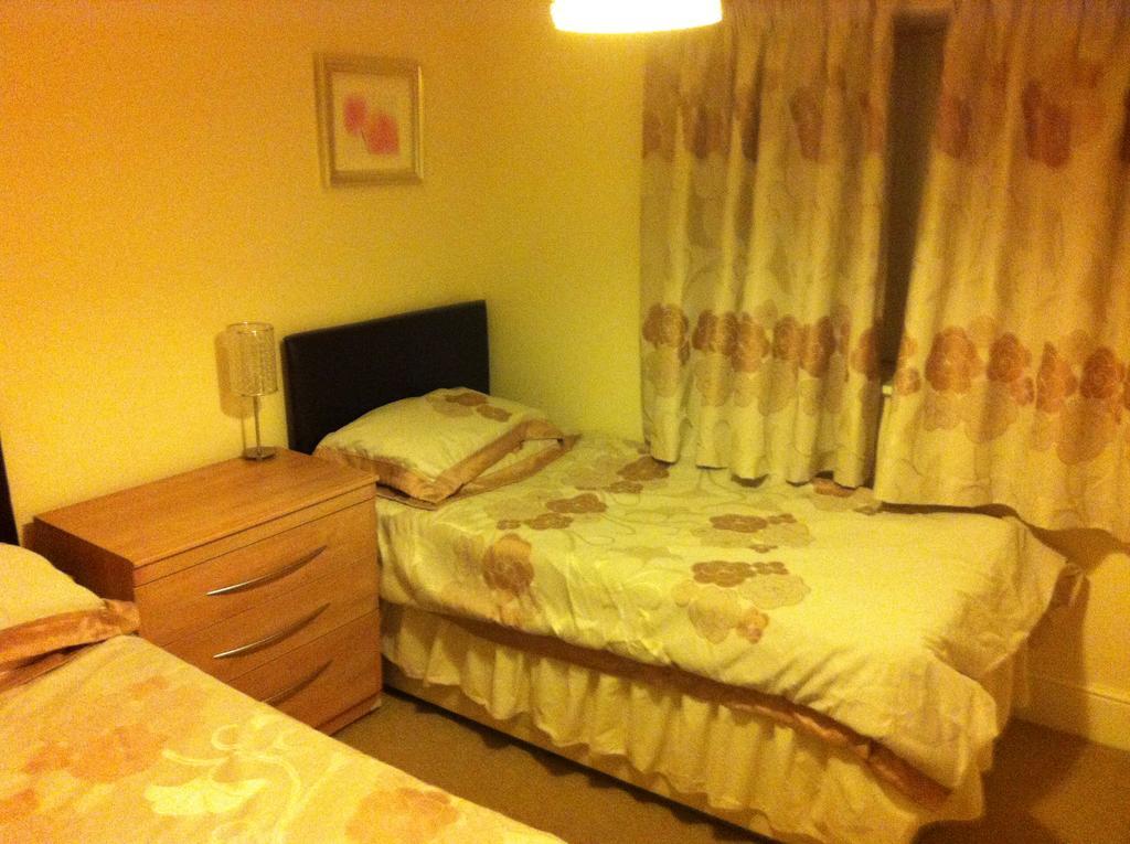 Pay2Stay Chester Kültér fotó